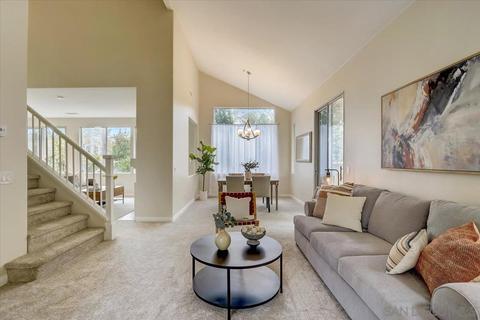 2086 Fairhope Loop, Vista, CA 92081 photo 4
