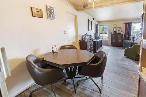 319 Elder Ave, Imperial Beach, CA 91932 photo 16