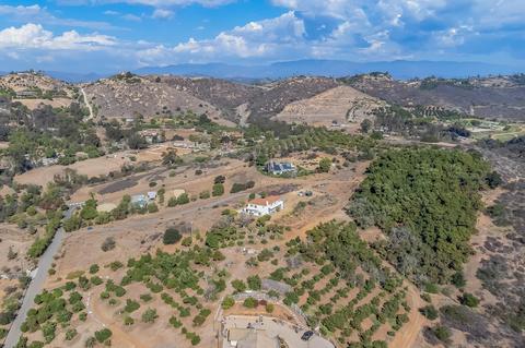 30453 Sagewood Rd, Vista, CA 92084 photo 35