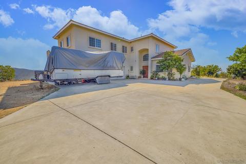 30453 Sagewood Rd, Vista, CA 92084 photo 4