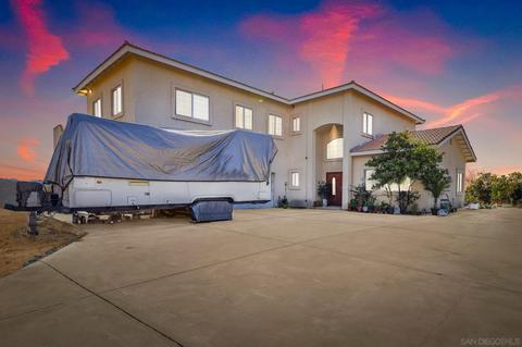30453 Sagewood Rd, Vista, CA 92084