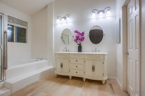 1388 Toulon St, Oceanside, CA 92056 photo 28