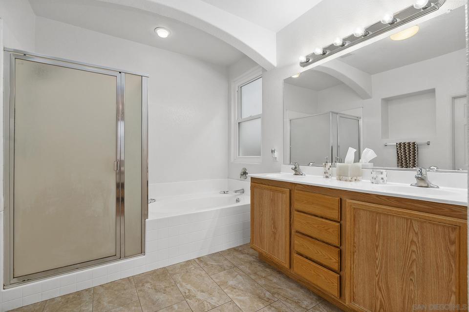  9388 Dragon Tree Dr, Hesperia, CA 92344 photo 16