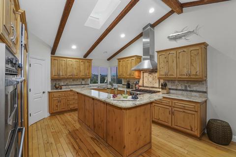 837 Del Valle Dr, Fallbrook, CA 92028 photo 15