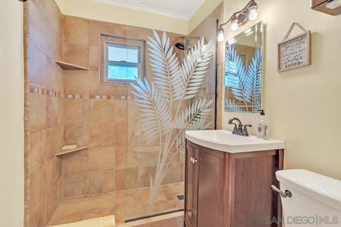 2434 Mountain View Dr, Escondido, CA 92027 photo 9