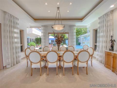 7505 Hillside Dr, La Jolla, CA 92037 photo 17