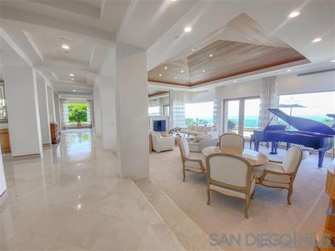 7505 Hillside Dr, La Jolla, CA 92037 photo 20