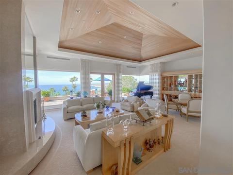 7505 Hillside Dr, La Jolla, CA 92037 photo 18