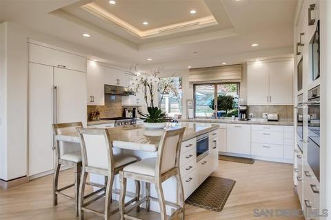 7505 Hillside Dr, La Jolla, CA 92037 photo 14