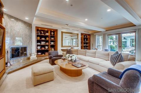 7505 Hillside Dr, La Jolla, CA 92037 photo 24