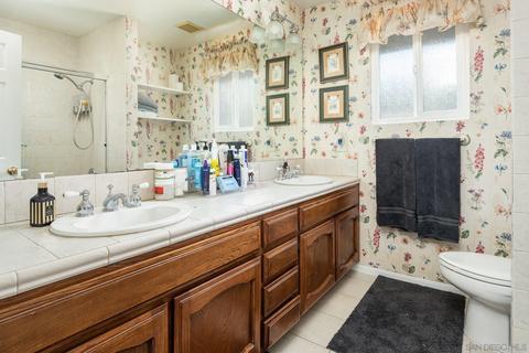 1257 Australia St, El Cajon, CA 92020 photo 34