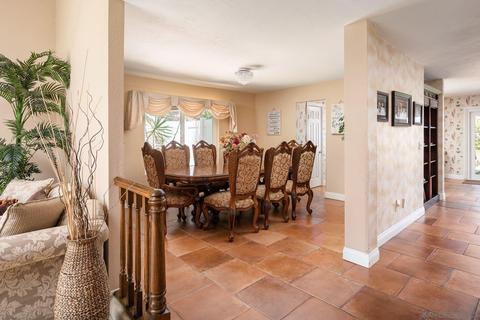 1257 Australia St, El Cajon, CA 92020 photo 11