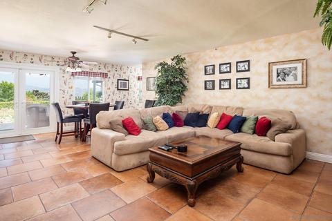 1257 Australia St, El Cajon, CA 92020 photo 12