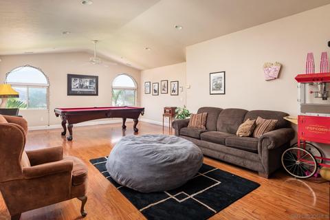 1257 Australia St, El Cajon, CA 92020 photo 19