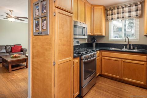 12744 Roberto Way, Poway, CA 92064 photo 9
