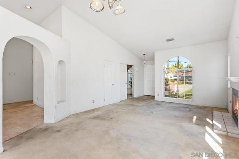 2525 Mesa Dr, Oceanside, CA 92054 photo 8