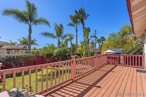 2525 Mesa Dr, Oceanside, CA 92054 photo 2