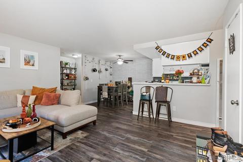 552 Canyon Dr #10, Oceanside, CA 92054 photo 4