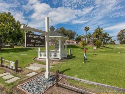 1841 Pleasantdale Dr, Encinitas, CA 92024 photo 3