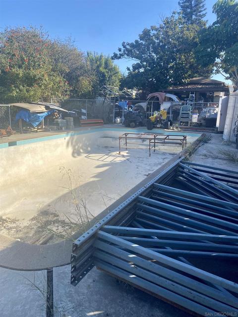 8024 Palm, Lemon Grove, CA 91945 photo 18