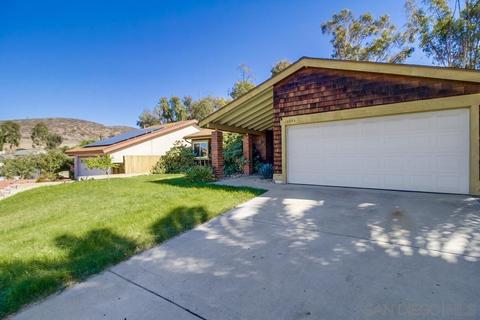 10545 Cadwell Rd, Santee, CA 92071 photo 2