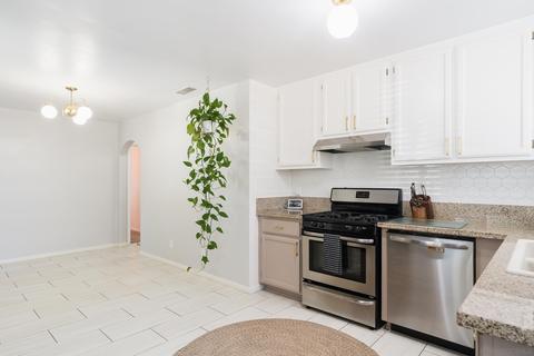 827 W 8th Ave, Escondido, CA 92025 photo 9