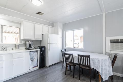 255 E Bradley #111, El Cajon, CA 92021 photo 3