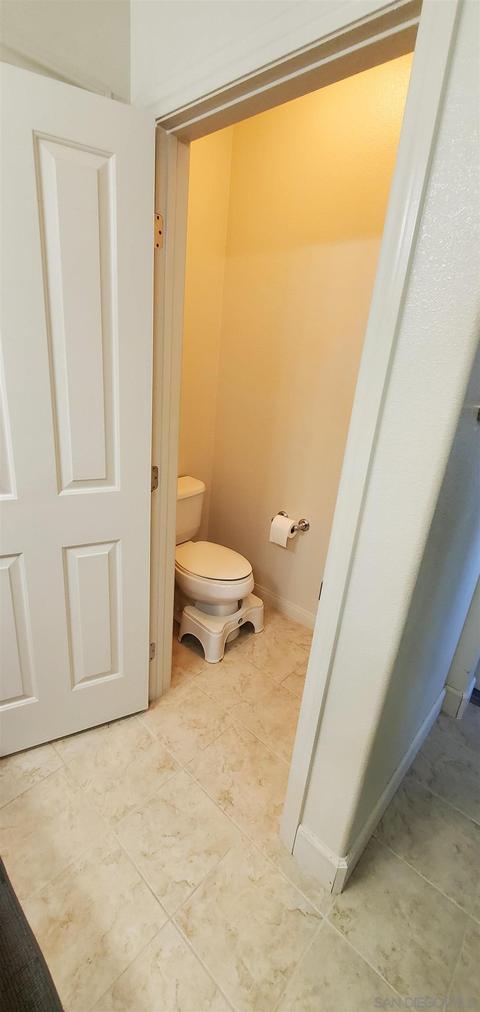 1402 Rosemonde Ln, Santee, CA 92071 photo 13