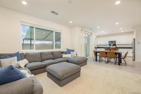 8737 Scrub Oak St, Santee, CA 92071 photo 18