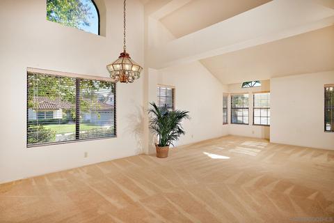 2040 Sonora Ct, Vista, CA 92081 photo 5