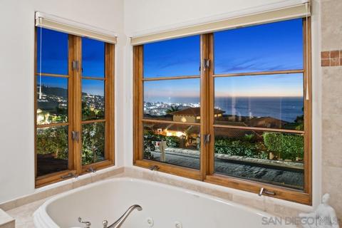 8391 Prestwick Dr, La Jolla, CA 92037 photo 47