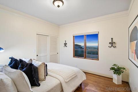 8391 Prestwick Dr, La Jolla, CA 92037 photo 50