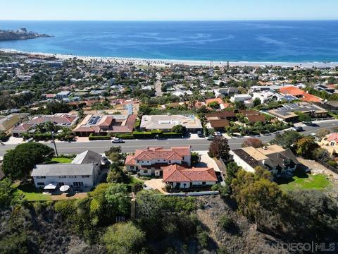 8391 Prestwick Dr, La Jolla, CA 92037 photo 63