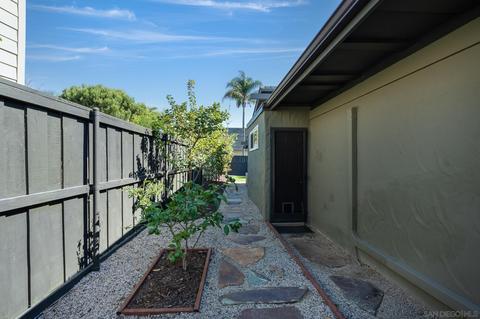 678 E Solana Cir, Solana Beach, CA 92075 photo 23