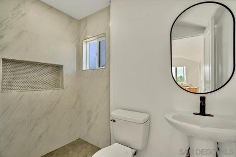 1649 Avocado Dr, Vista, CA 92083 photo 34
