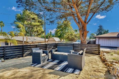 1649 Avocado Dr, Vista, CA 92083 photo 5