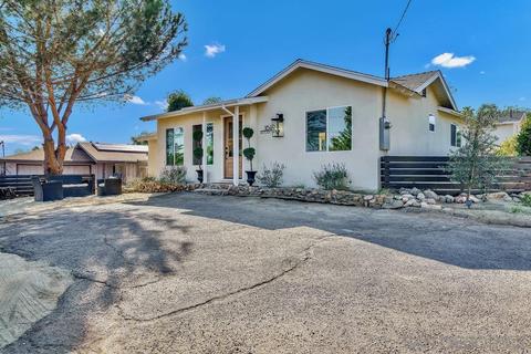 1649 Avocado Dr, Vista, CA 92083 photo 3
