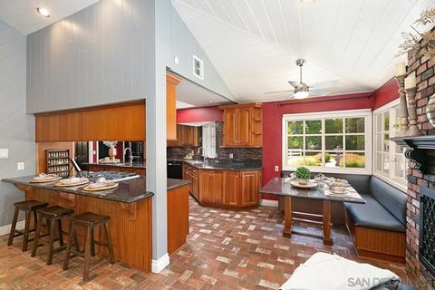3170 Quiet Hills Dr, Escondido, CA 92029 photo 9