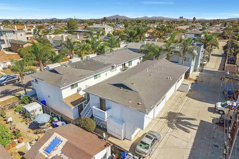 231-47 Elm Ave, Imperial Beach, CA 91932 photo 2