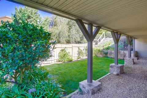 7668 Caminito Coromandel, La Jolla, CA 92037 photo 24