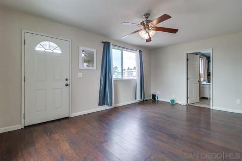 1069 9th St, Imperial Beach, CA 91932 photo 6