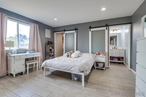 1069 9th St, Imperial Beach, CA 91932 photo 14