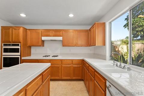 4343 Meadow Spring Way, Oceanside, CA 92057 photo 11