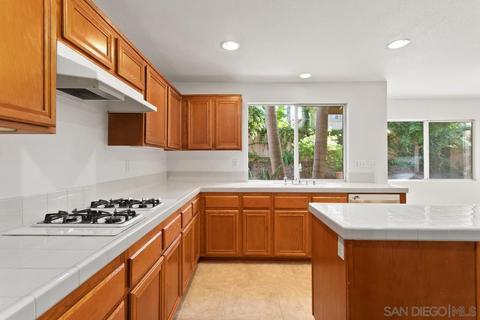 4343 Meadow Spring Way, Oceanside, CA 92057 photo 10