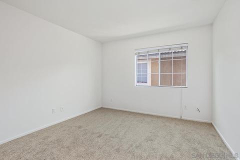 4343 Meadow Spring Way, Oceanside, CA 92057 photo 17