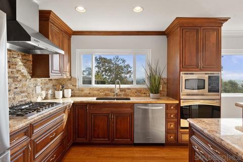 5629 Soledad Rd, La Jolla, CA 92037 photo 18
