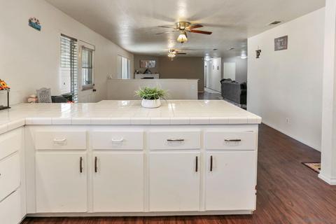 8814 Lassen Ave, Hesperia, CA 92345 photo 6