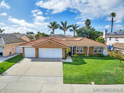 869 Muirfield Dr, Oceanside, CA 92058 photo 38