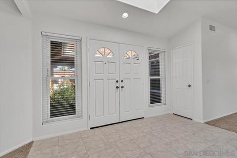869 Muirfield Dr, Oceanside, CA 92058 photo 17