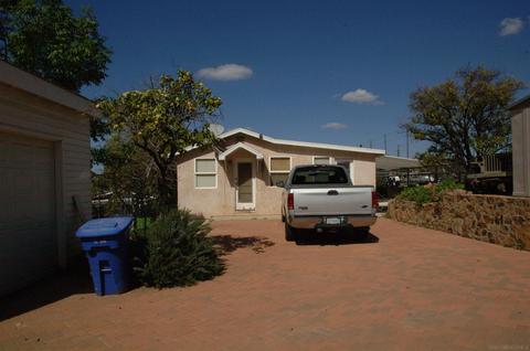 4473 Maple Ave, La Mesa, CA 91941 photo 2